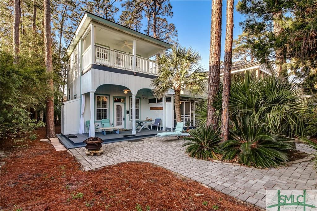 1110 Laurel Avenue - Photo 1
