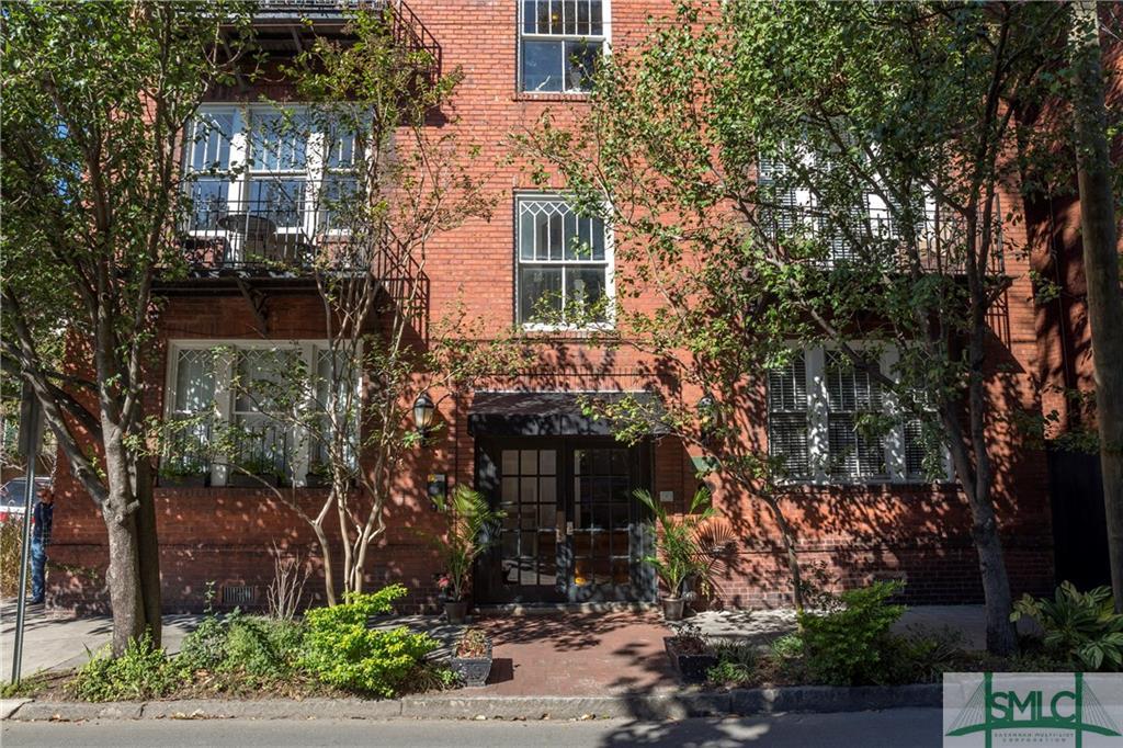 117 Lincoln Street - Photo 1