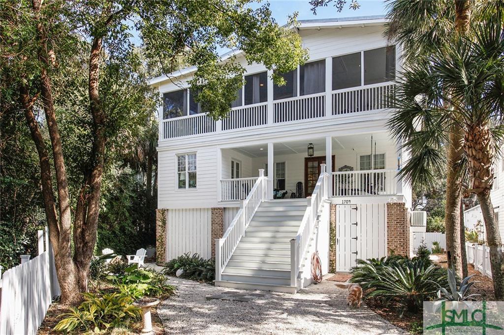 1704 Inlet Avenue - Photo 1