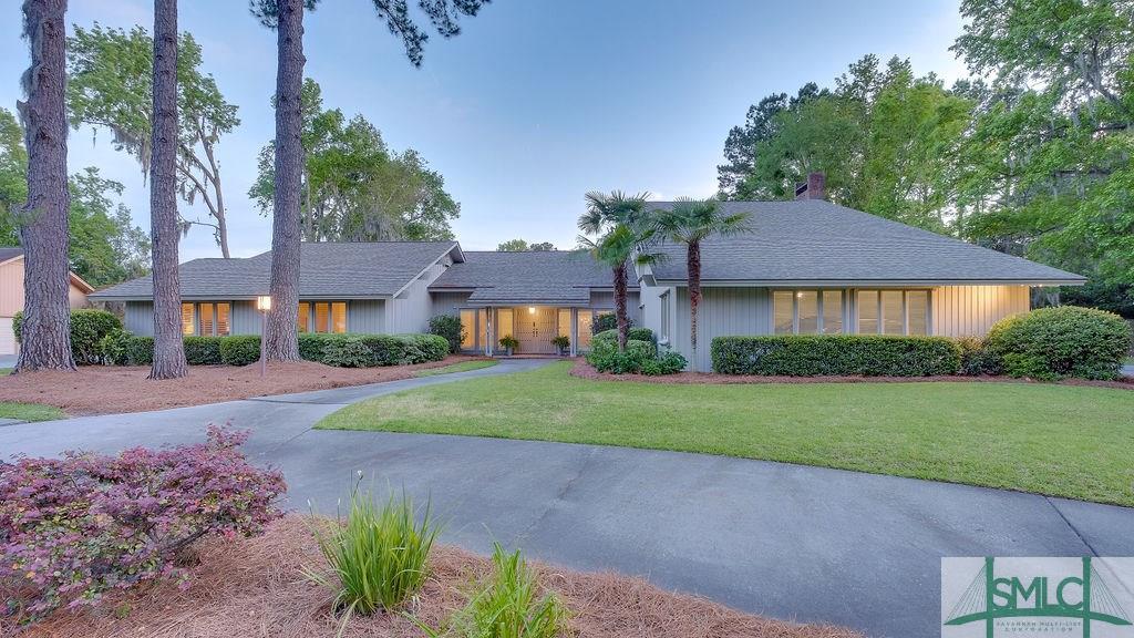 401 Lee Boulevard - Photo 1