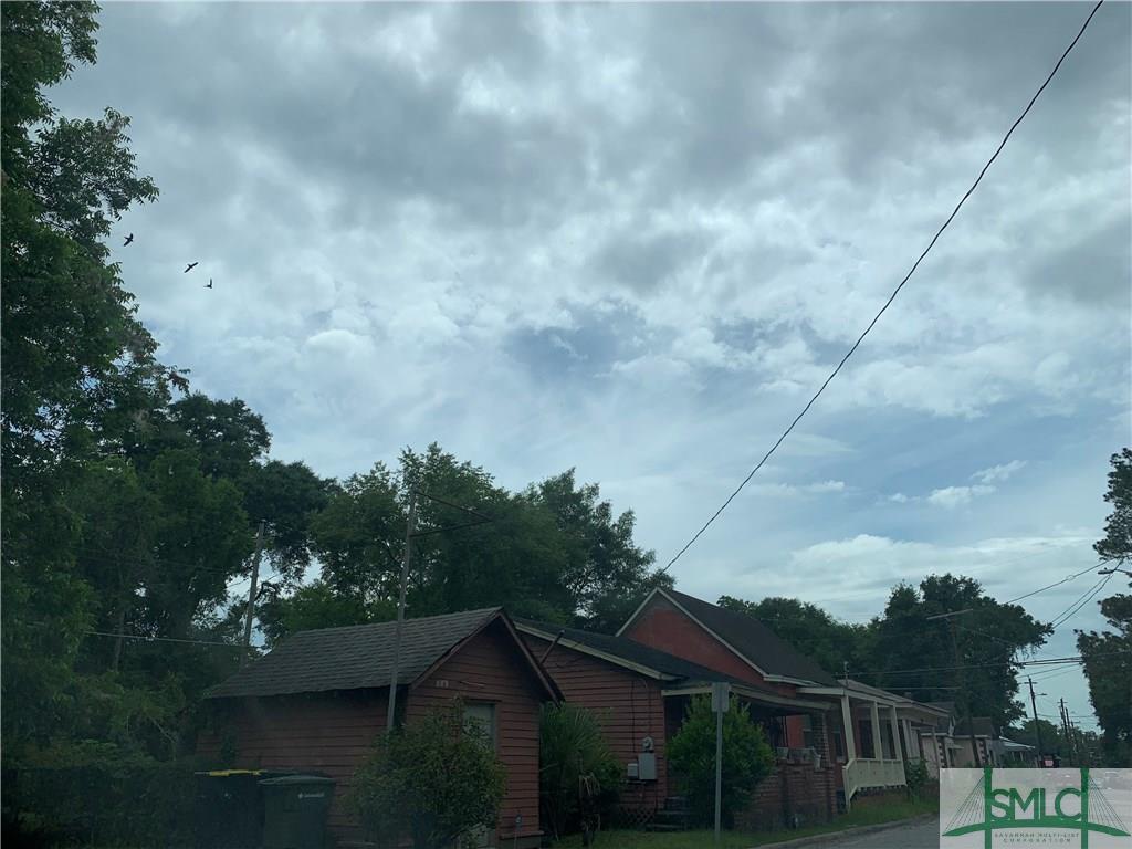 515 48th Street - Photo 1