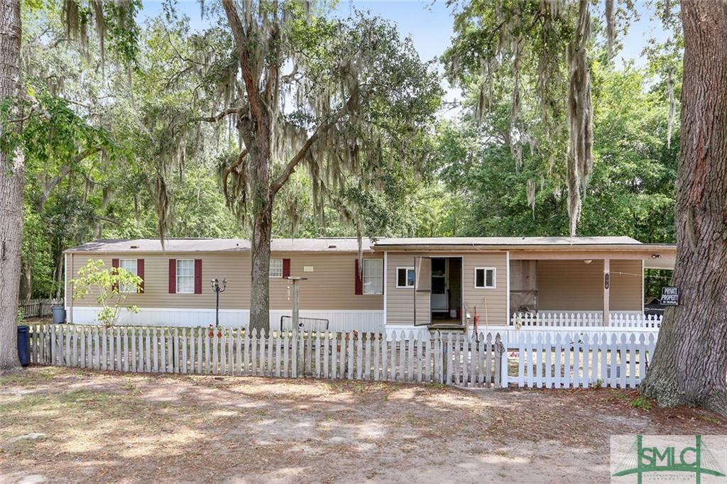 198 Middleton Lane - Photo 1