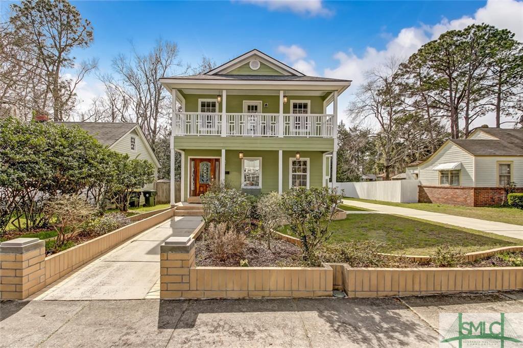 1611 51st Street - Photo 1