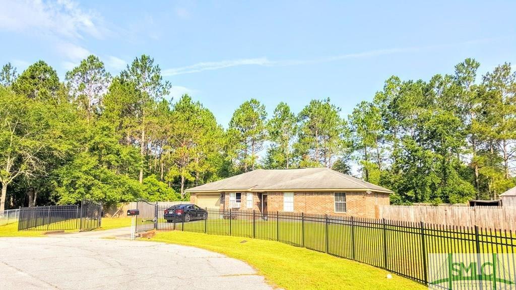 110 Martin Court - Photo 1