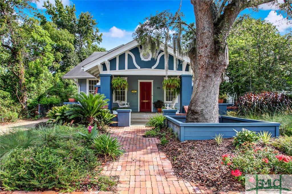 532 44th Street - Photo 1