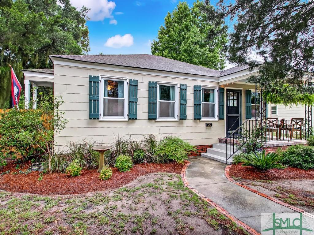 2307 38th Street - Photo 1