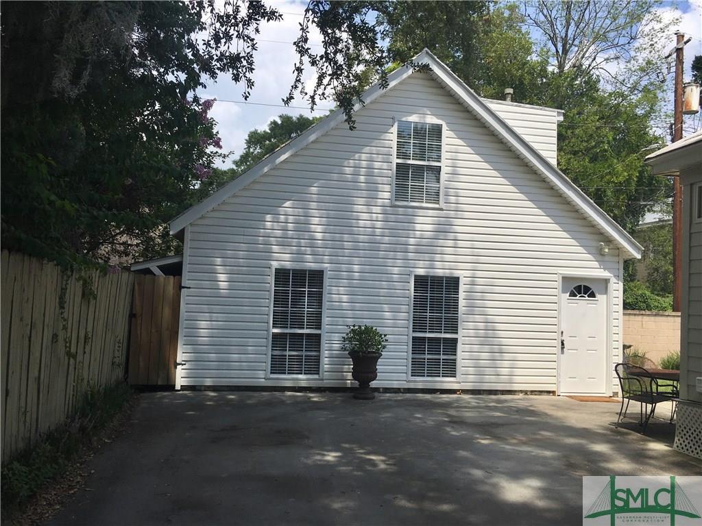 16 45 Street - Photo 1