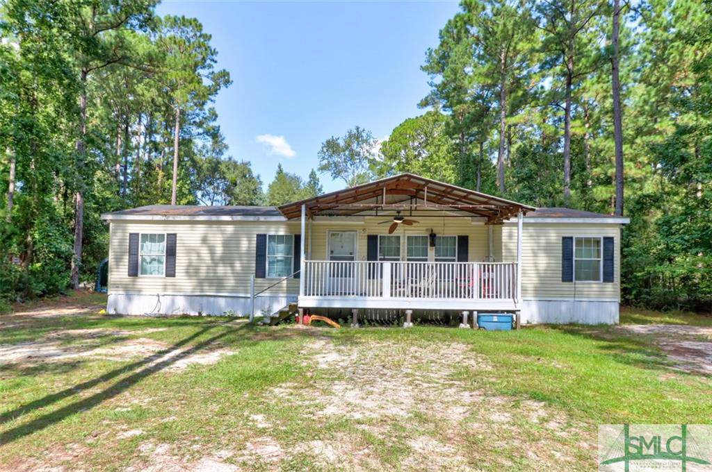 1077 Reedsville Road - Photo 1