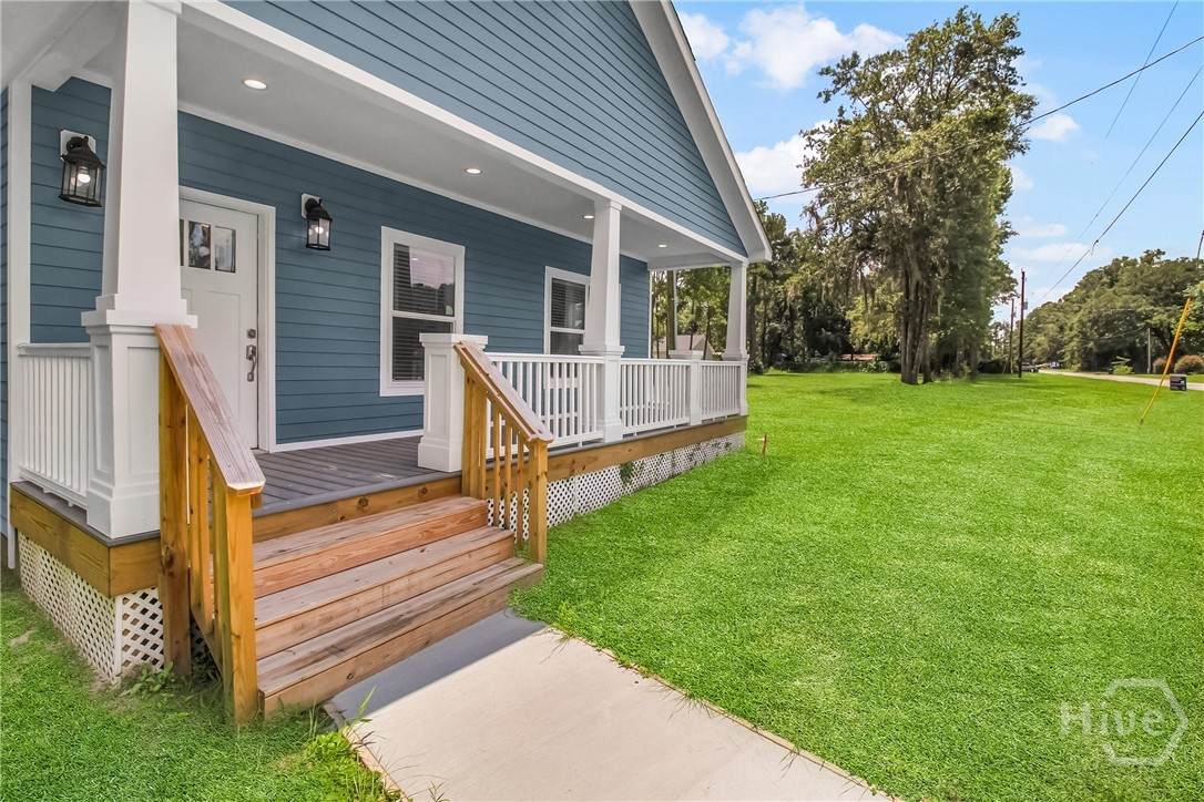 19 Pecan Street - Photo 1