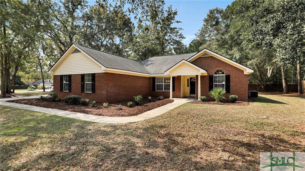 112 Golden Oak Drive - Photo 1