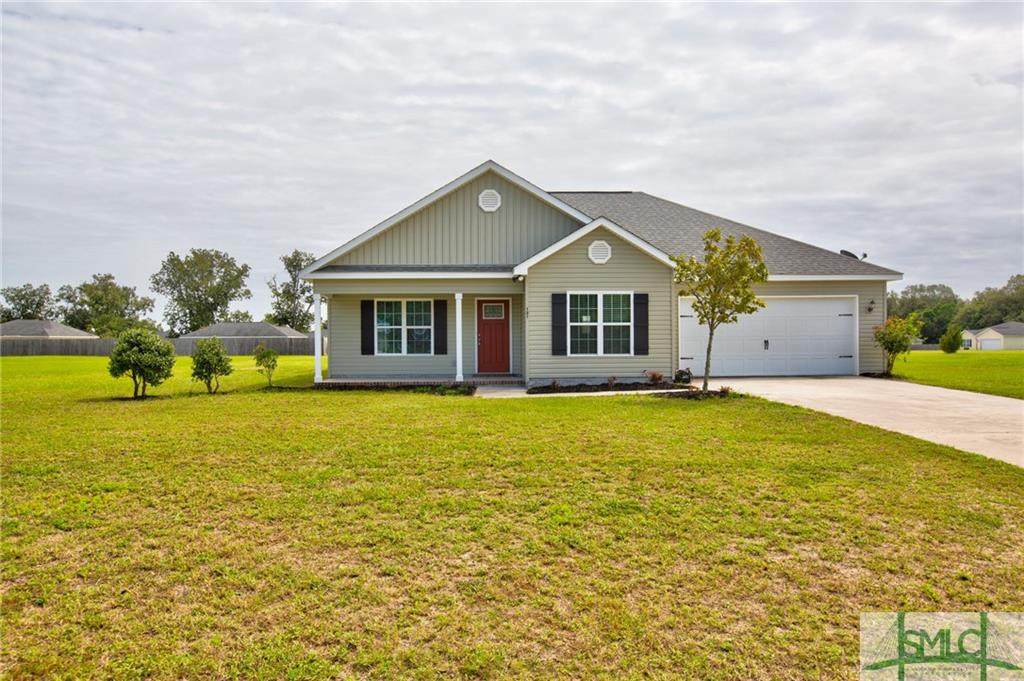 131 Sandalwood Circle - Photo 1