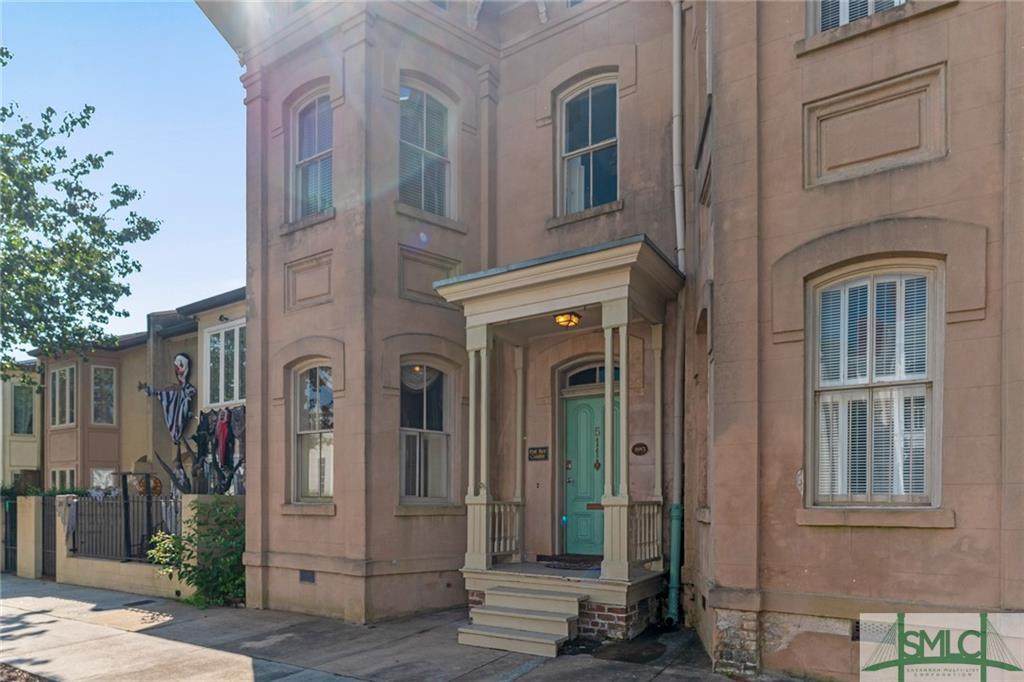 511 Broughton Street - Photo 1