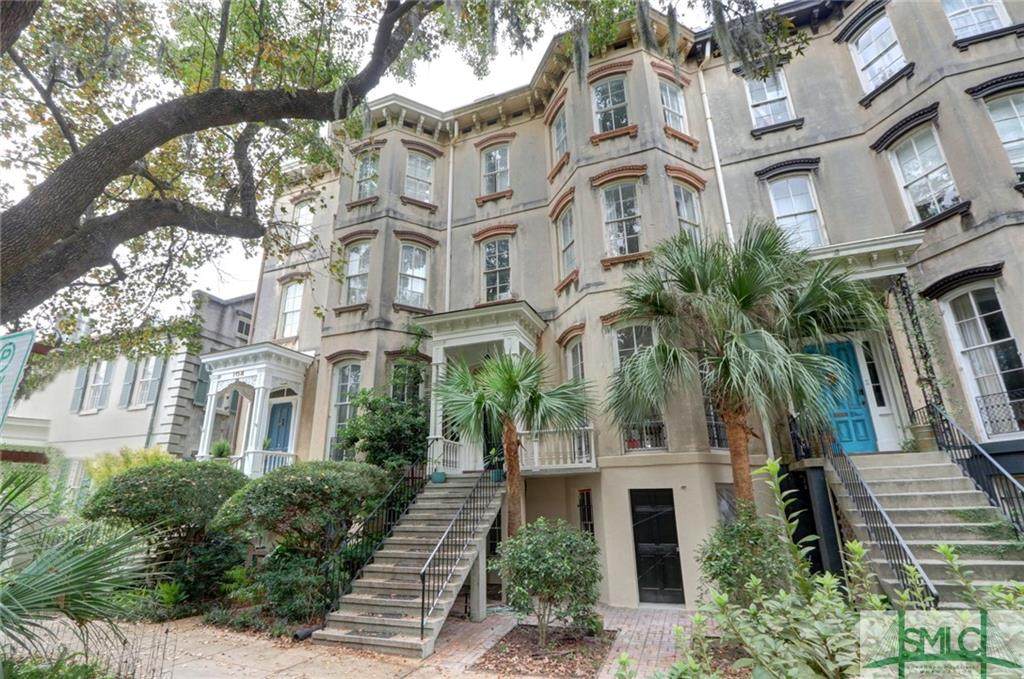 110 Gaston Street - Photo 1