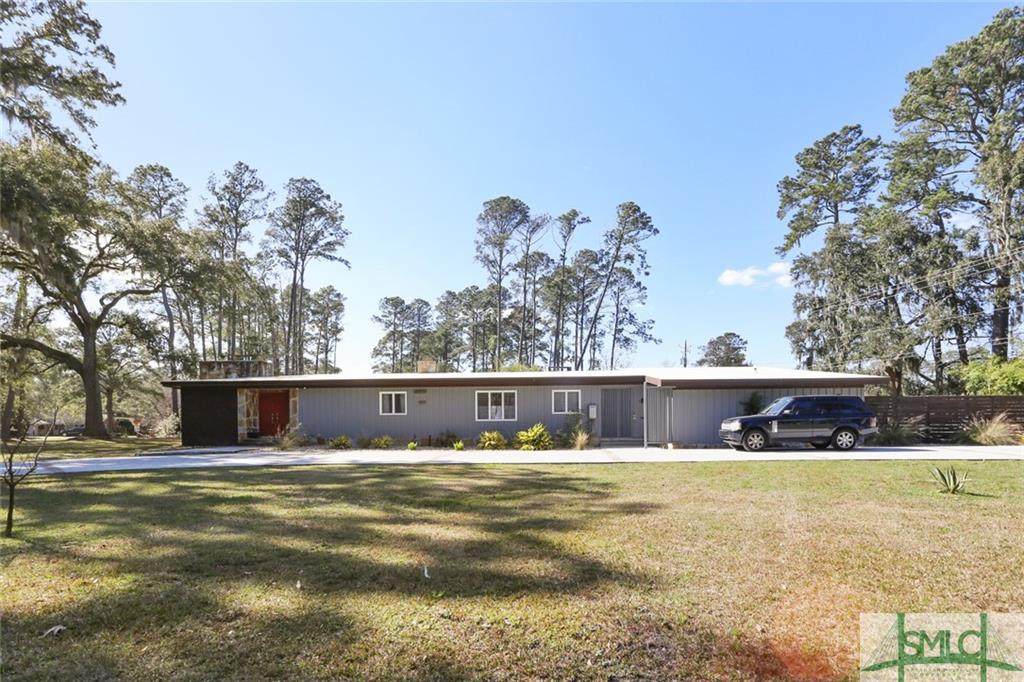 402 Arlington Road - Photo 1