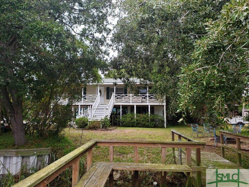 108 Pelican Court - Photo 1