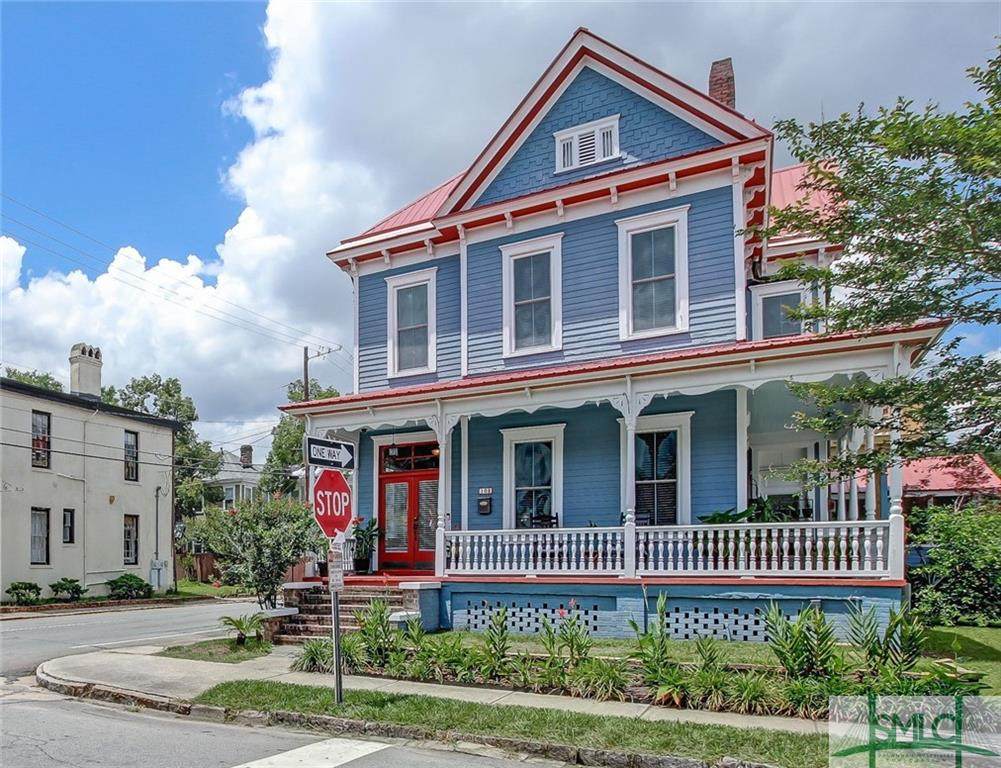 102 39th Street - Photo 1