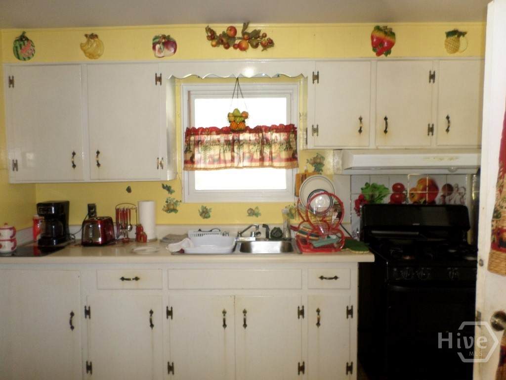 https://bt-photos.global.ssl.fastly.net/savannah/orig_boomver_1_23e1ab85211f1e38dafb05c5a6c7ff67-2.jpg