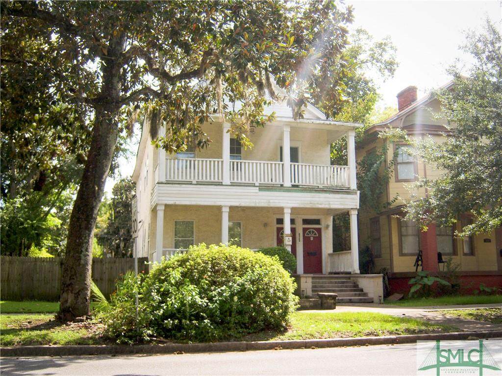 825 Henry Street - Photo 1
