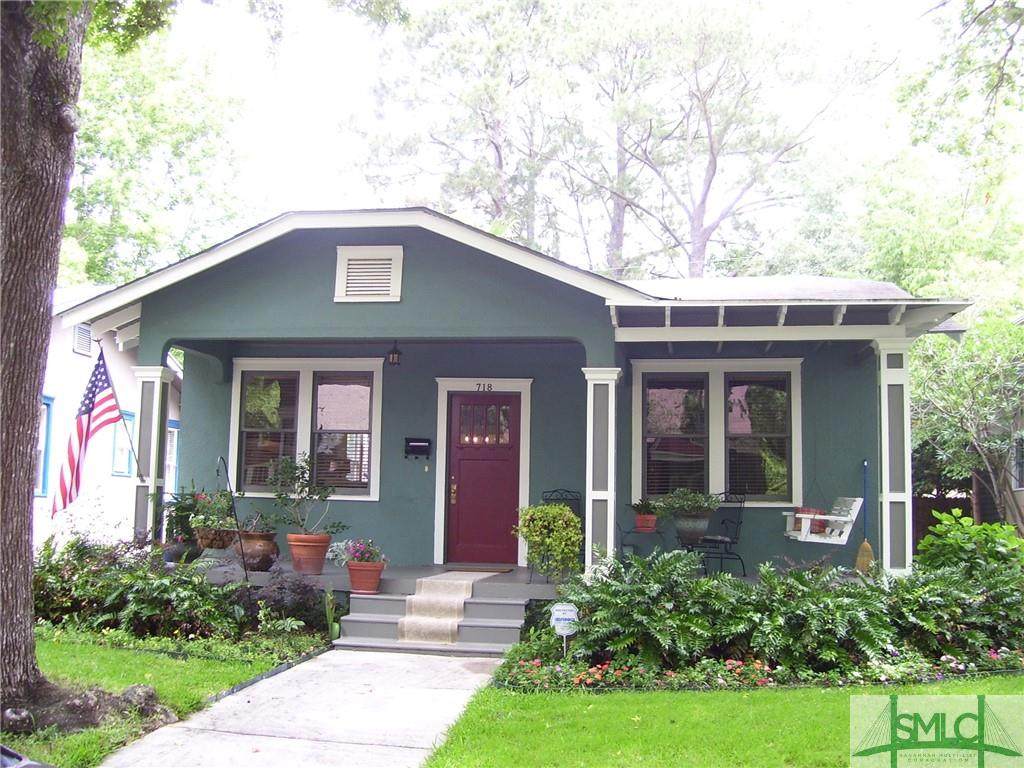 718 48th Street - Photo 1