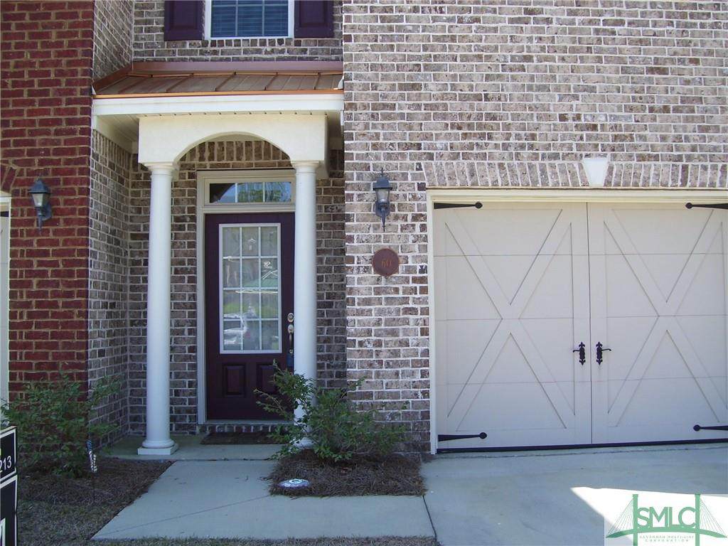 777 King George Boulevard - Photo 1