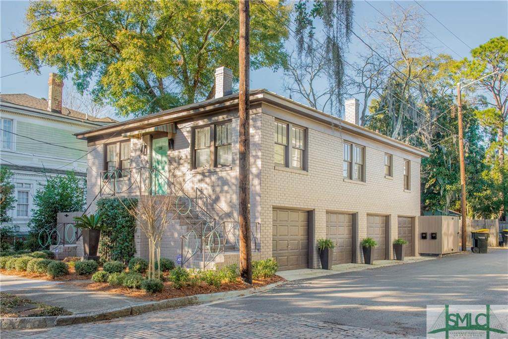118 36th Street - Photo 1