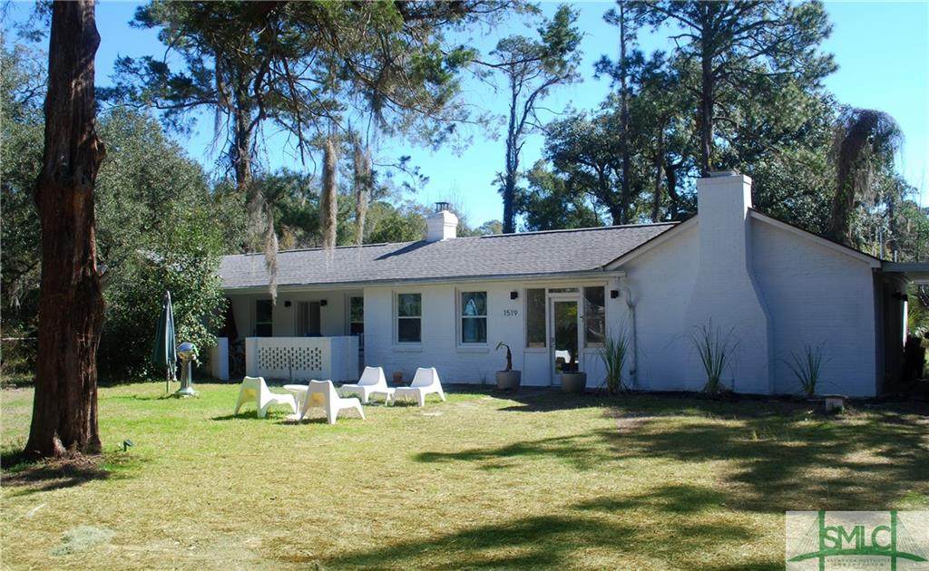 1519 Wilmington Island Road - Photo 1
