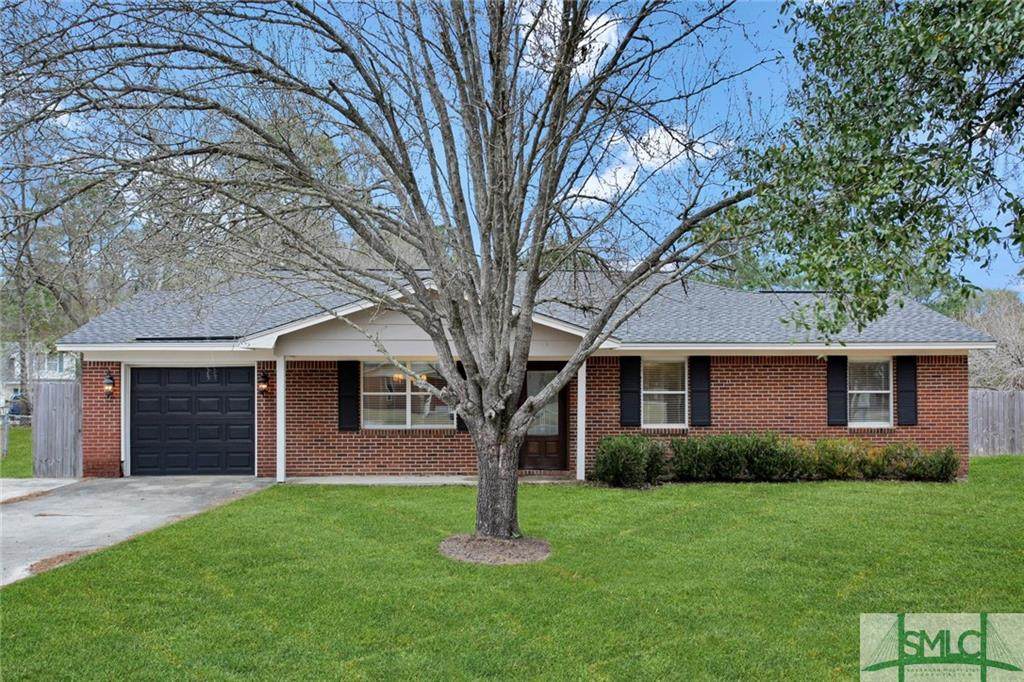 402 6th Street - Photo 1