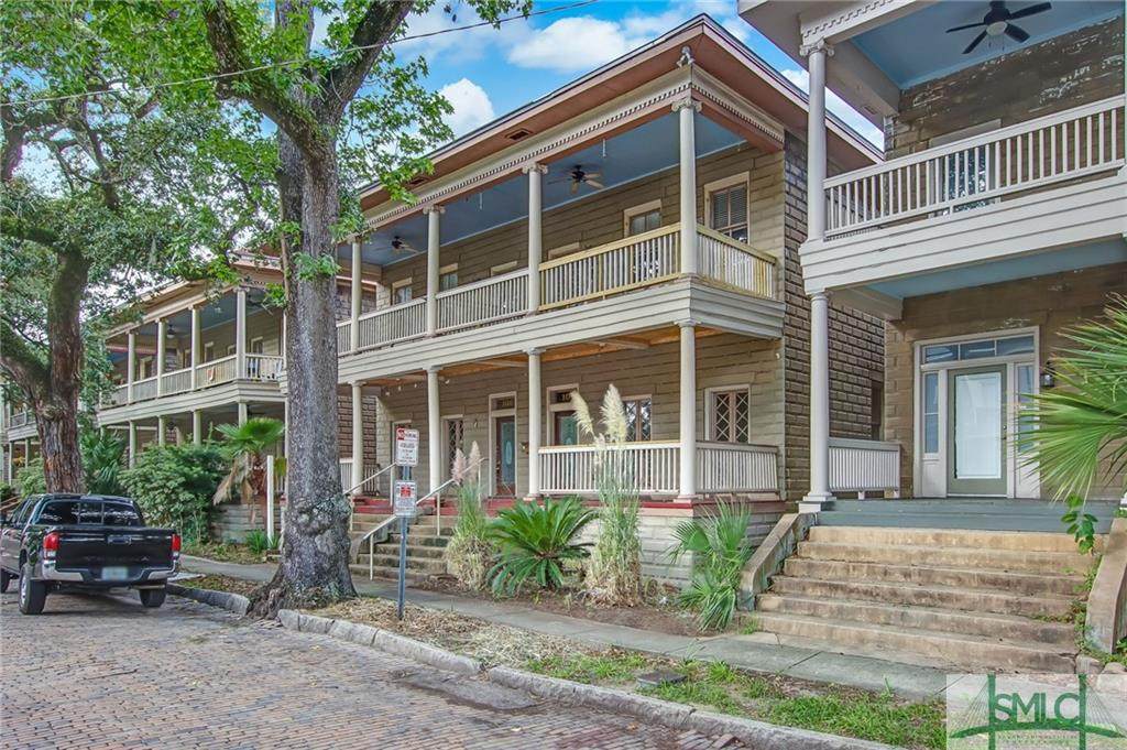 104 38th Street - Photo 1