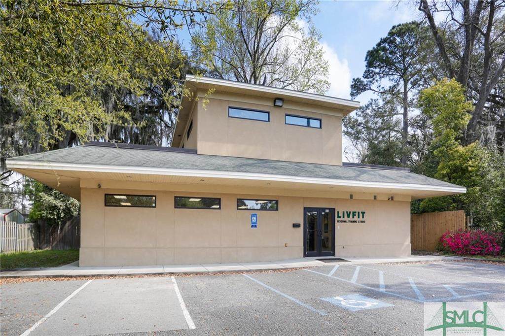 406 Montgomery Cross Road - Photo 1