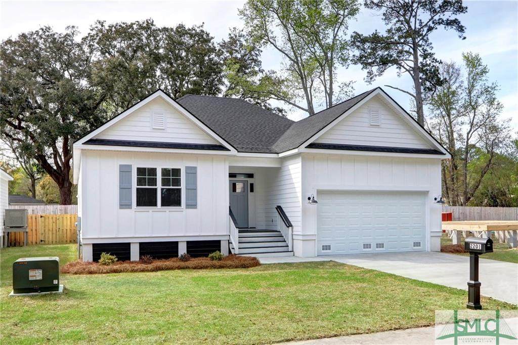 2201 Downing Avenue - Photo 1