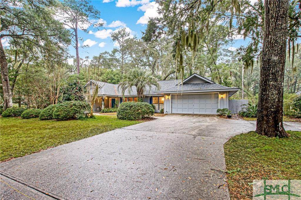 105 Mercer Road - Photo 1