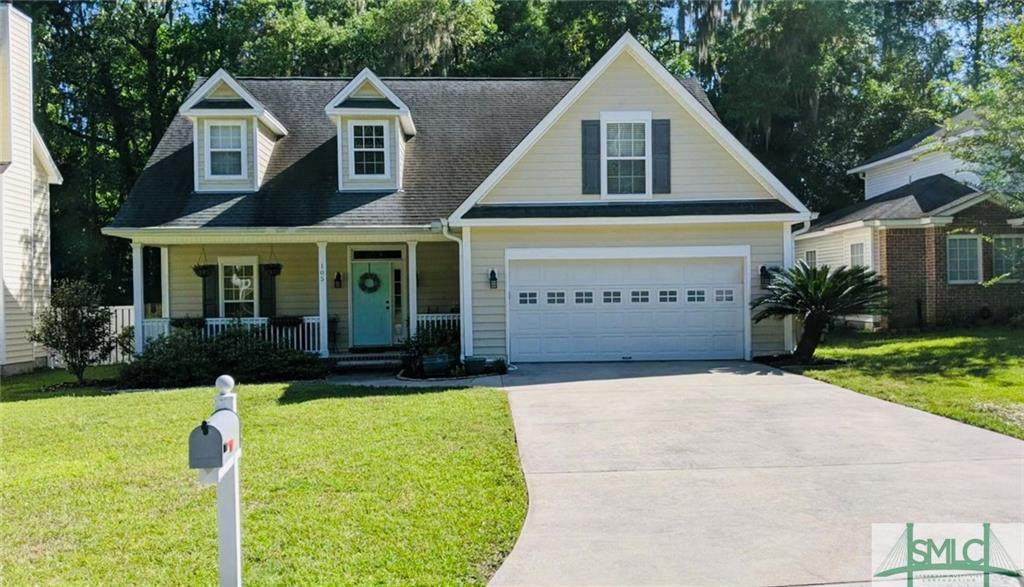 105 Courtland Drive - Photo 1