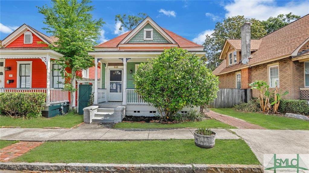 516 38 Street - Photo 1