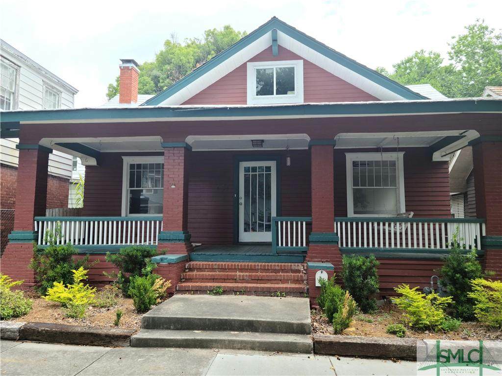 404 40th Street - Photo 1