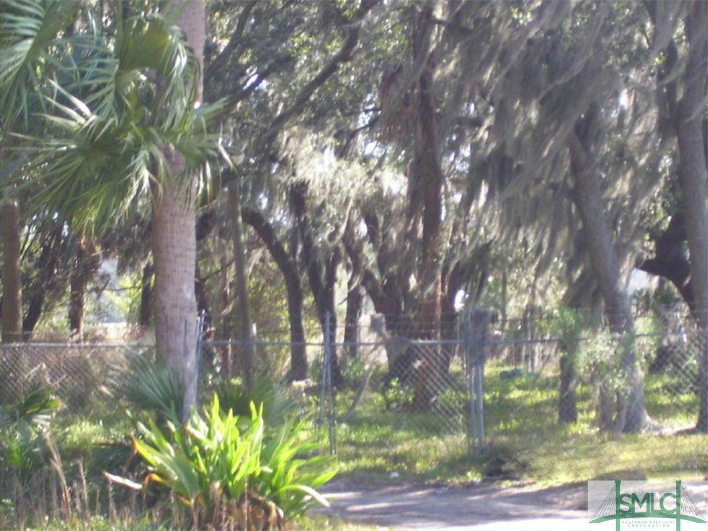 9908 Pin Point Avenue - Photo 1