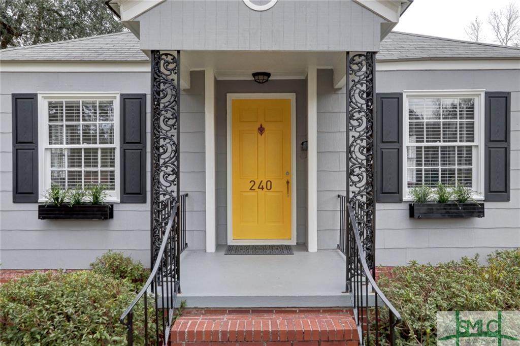 240 Columbus Drive - Photo 1