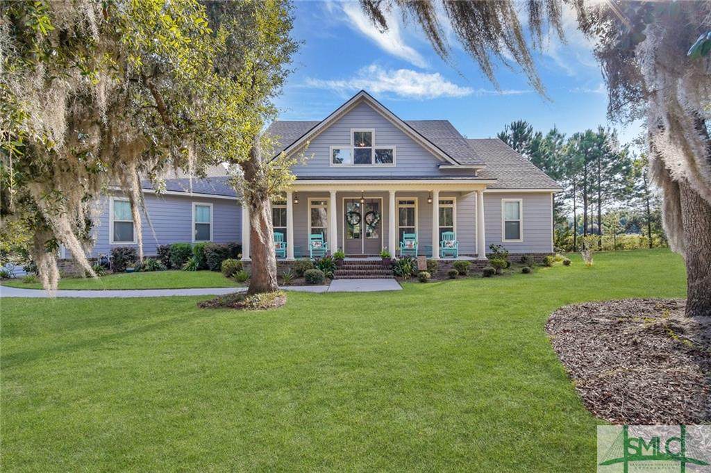 132 Lakewood Drive - Photo 1