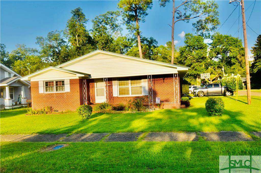 506 Harvey Street - Photo 1
