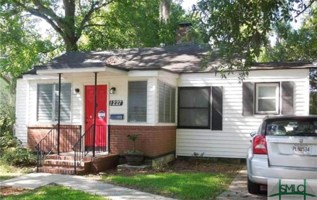 1227 Park Avenue - Photo 1