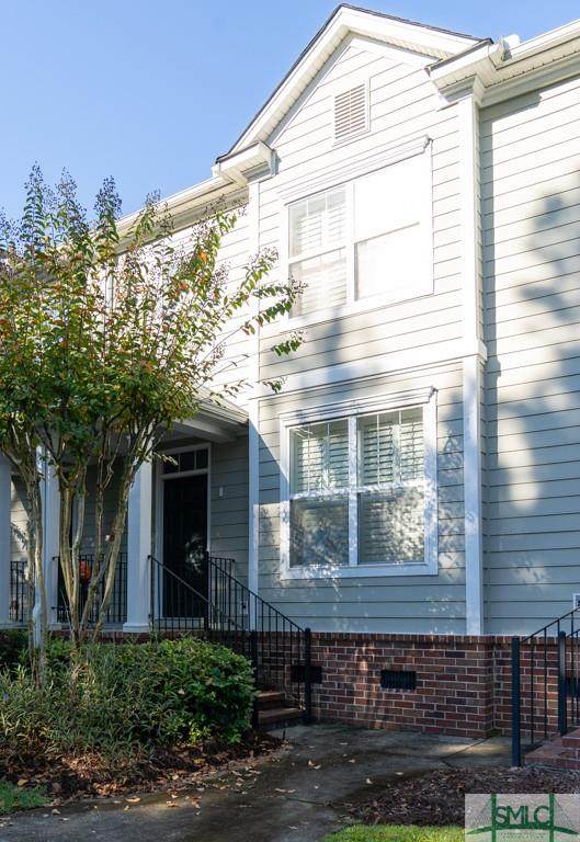 227 Lake View Drive - Photo 1