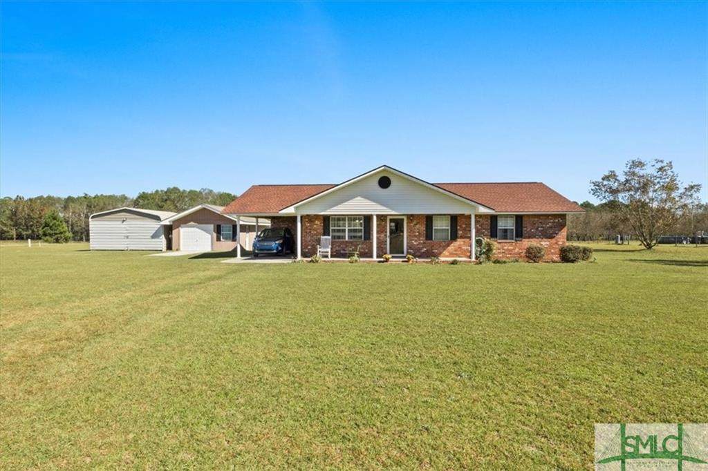 256 Daisy Circle - Photo 1