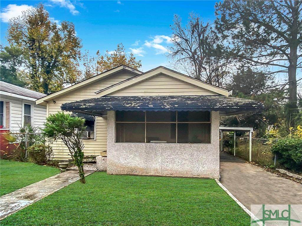 1011 40TH Street - Photo 1