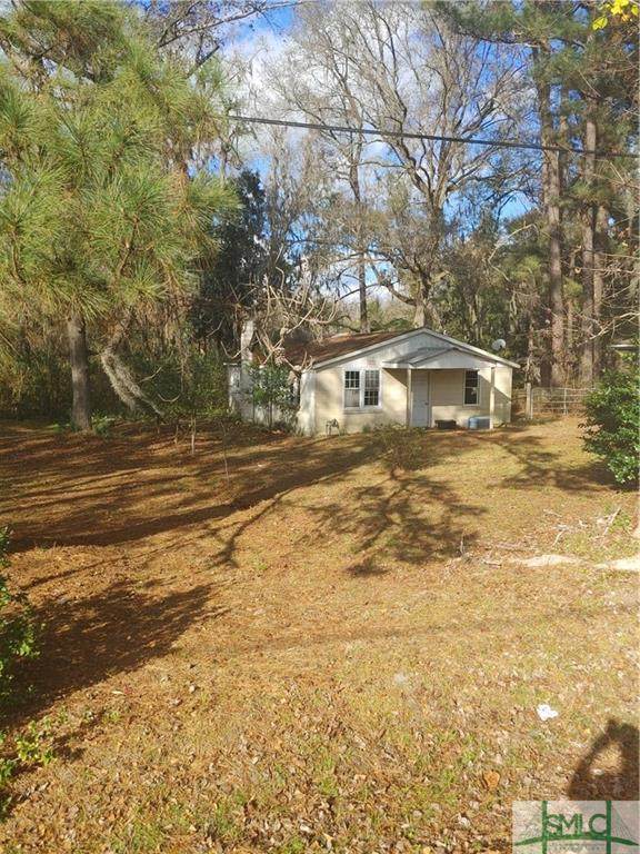 4930 Pineland Drive - Photo 1