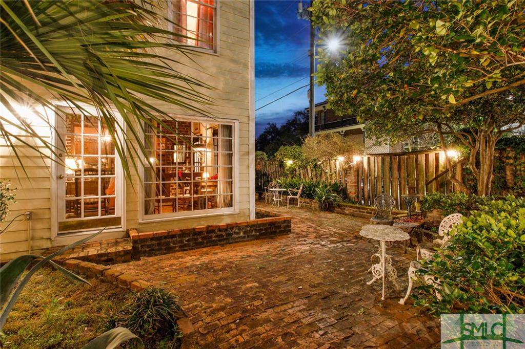 427 Jones Lane - Photo 1
