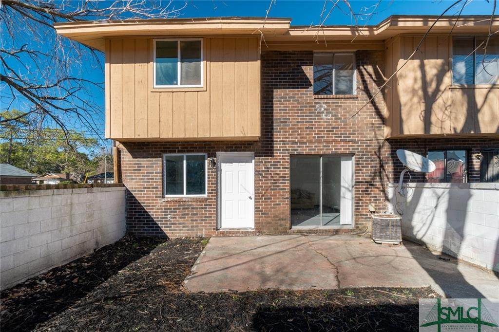 3 Lewis Drive - Photo 1