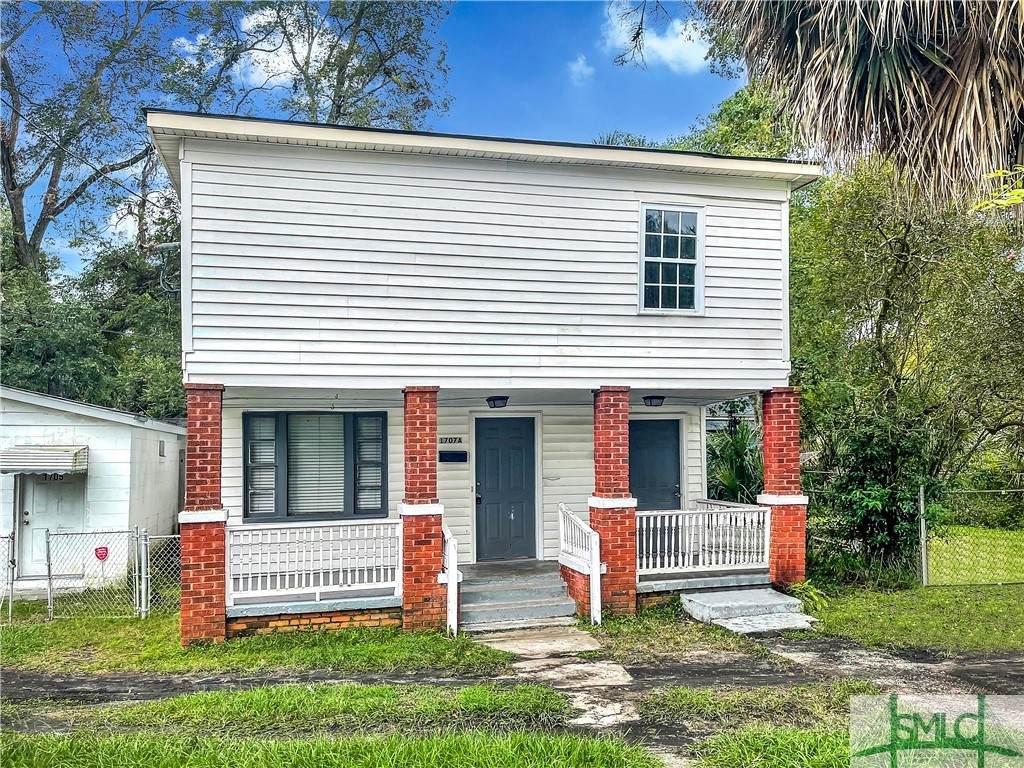 1707 Augusta Avenue - Photo 1
