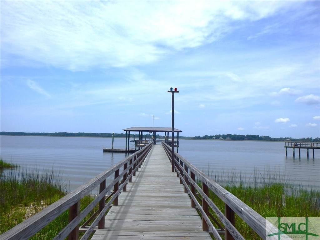 1122 Wilmington Island Road - Photo 1