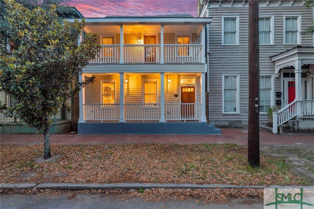 216 Henry Street - Photo 1