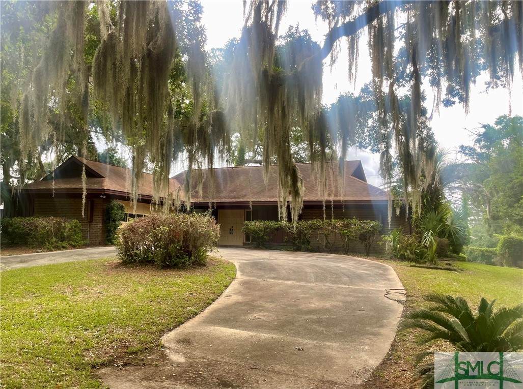 4 Fox Squirrel Drive - Photo 1