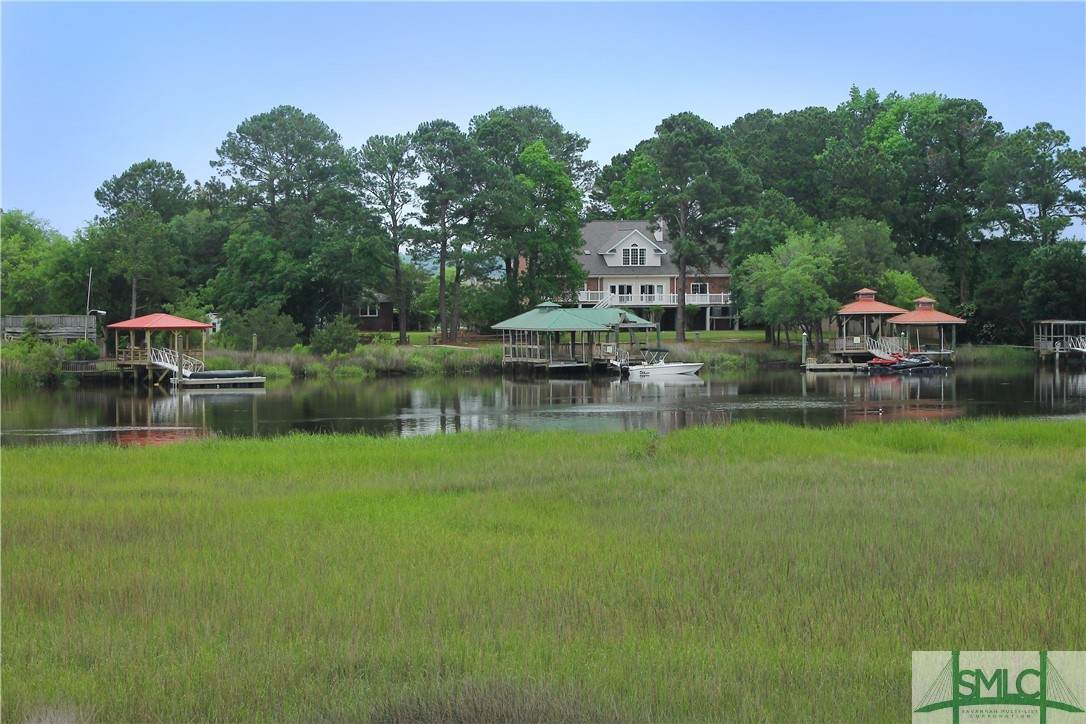 9 Brewster Street - Photo 1